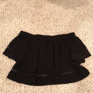Black, Off-the-Shoulder, Crop Top!